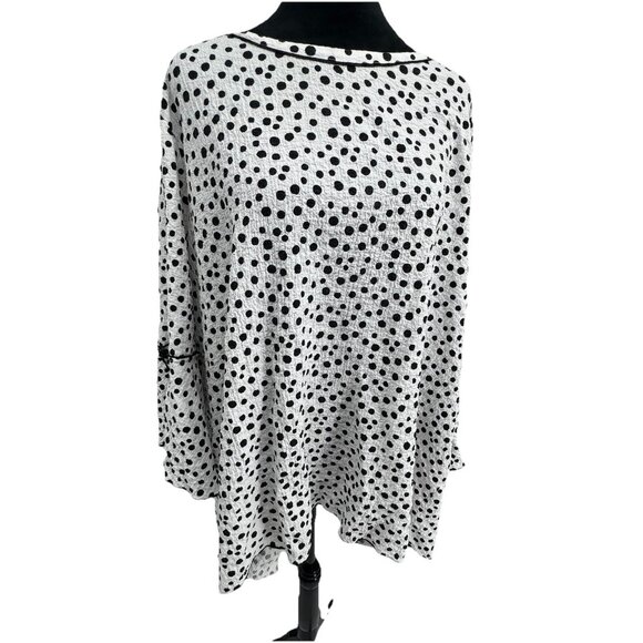 Ali Miles Womens 2X Top Black White Abstract Print‎ Lagenlook Button Artsy Bozy - Picture 3 of 10